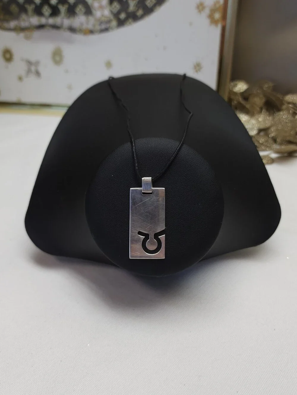 Authentic Gucci 925 Silver Taurus Necklace